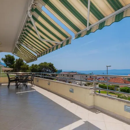 Kam - By Guide Lägenhet