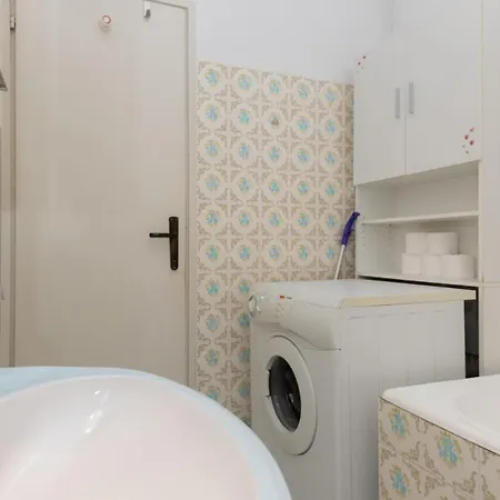 Kam - By Guide Makarska