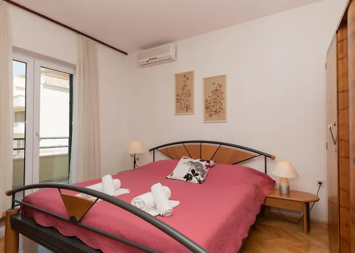 Kam - By Guide Daire