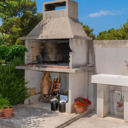 Апартаменти Kam - By Guide *